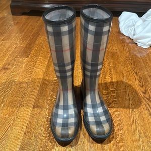 Burberry rain boots